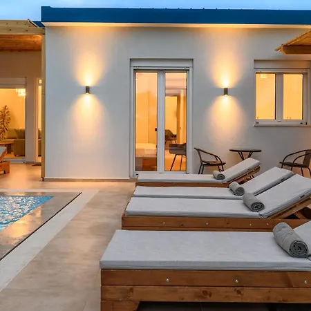 Miranda Blue - 3bd With Private Pool וילה