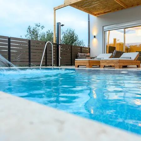 Miranda Blue - 3bd With Private Pool וילה הרסוניסוס